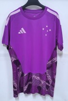 26-27 Cruzeiro Goalkeeper Fans Soccer Jersey 26-27 Cruzeiro Goalkeeper Fans Soccer Jersey