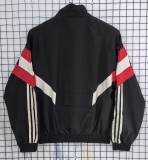 24-25 Man Utd Retro Windbreaker