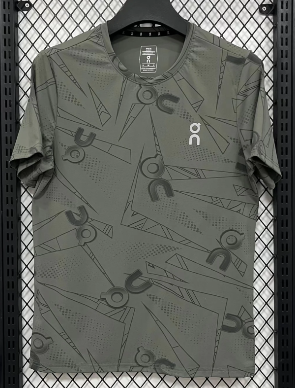 2026 ON Green Ice Silk Casual T-Shirt