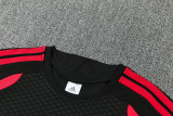 26-27 Man Utd High Quality Training Short Suit