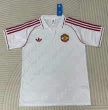 26-27 Man Utd White Special Edition Training shirts