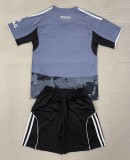 25-26 Frankfurt Third Adult Suit