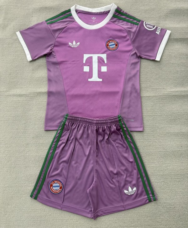 26-27 Bayern Purple Goalkeeper Adult Suit