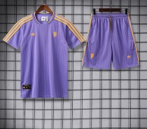 26-27 Man Utd High Quality Training Short Suit