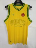 26-27 Vasco da Yellow Vest
