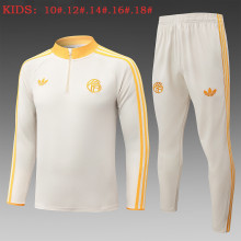 26-27 Bayern High Quality Kids Half Pull Tracksuit
