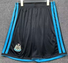 26-27 Newcastle Home Shorts Pants