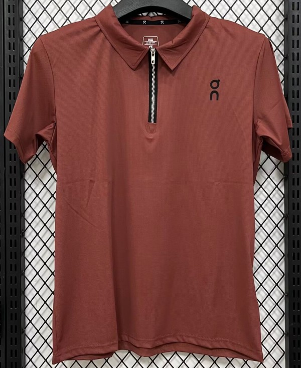 2026 ON Red-brown High Quality Half Pull T-Shirt
