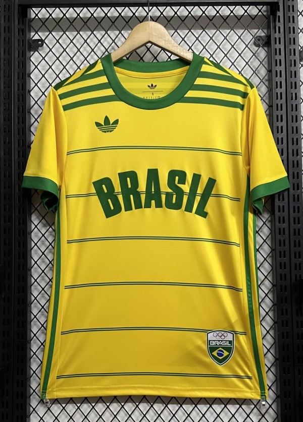 26-27 Brazil Retro Version Fans Soccer Jersey