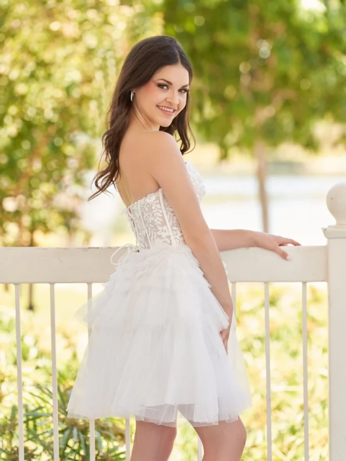 Ivy | A-Line Sweetheart Lace Short Homecoming Dress