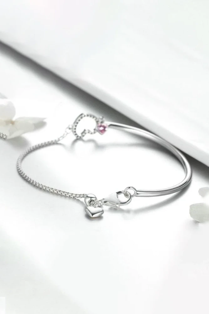 Heart Charm Bracelet in Sterling Silver
