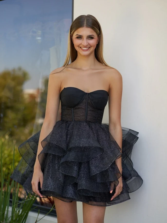 Ishea | A-Line Tulle Black Short Homecoming Dress with Ruffles
