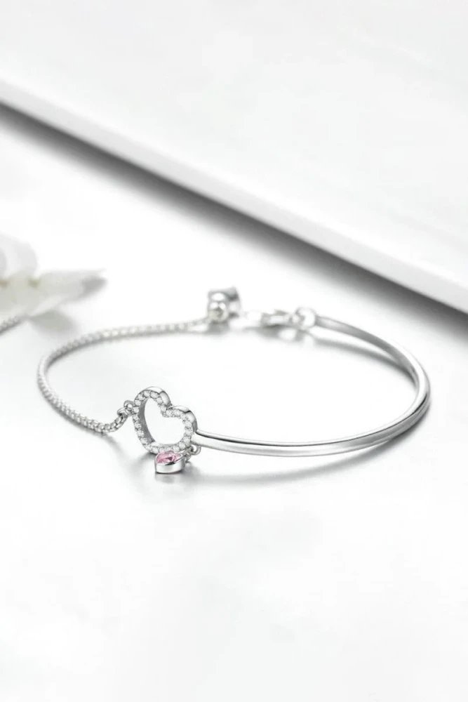 Heart Charm Bracelet in Sterling Silver