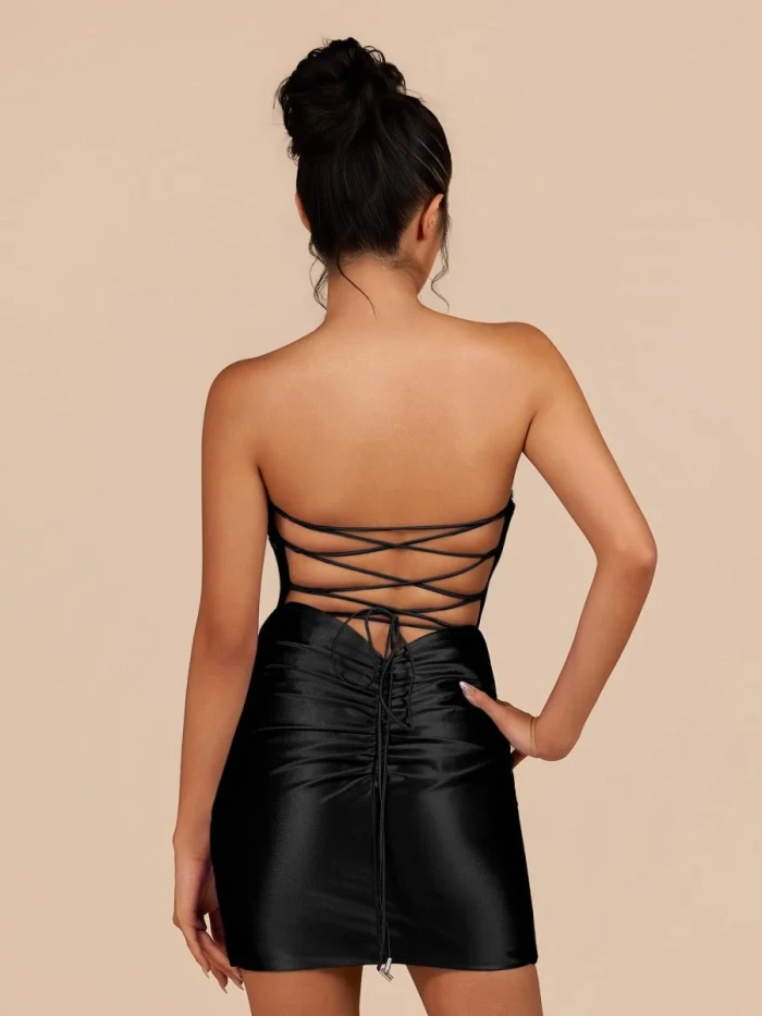 Indie | Black Bodycon Satin Sweetheart Corset Homecoming Dress with Sequined Flowers | KissProm