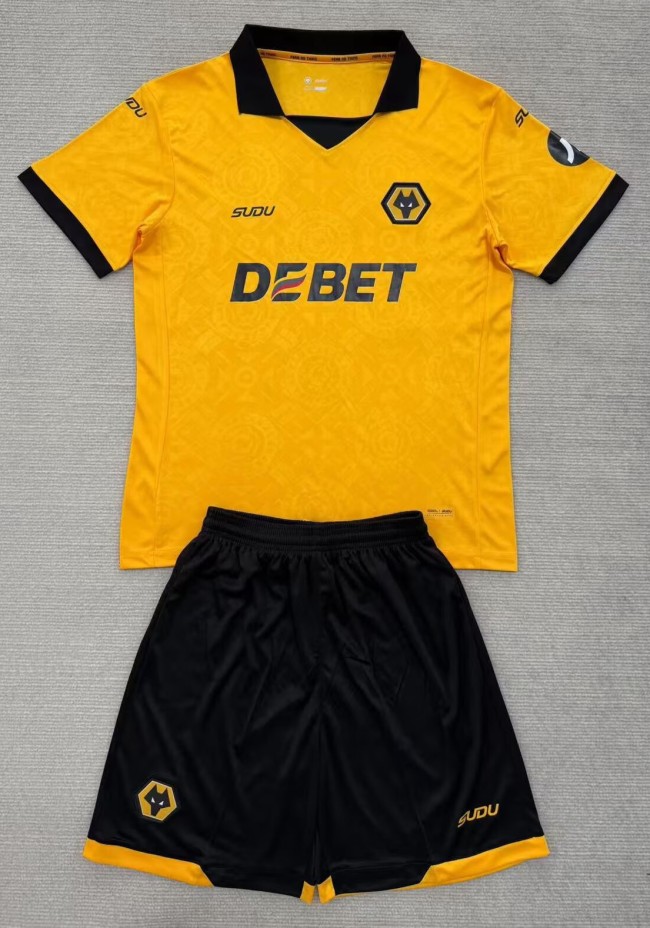 25-26 Wolves Home Adult Suit