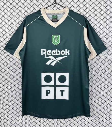 2000-2001 Sporting Lisbon Green Training shirts