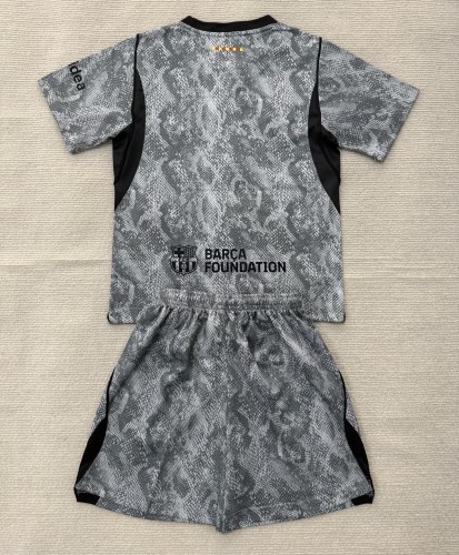 26-27 BAR Gray Goalkeeper Adult Suit