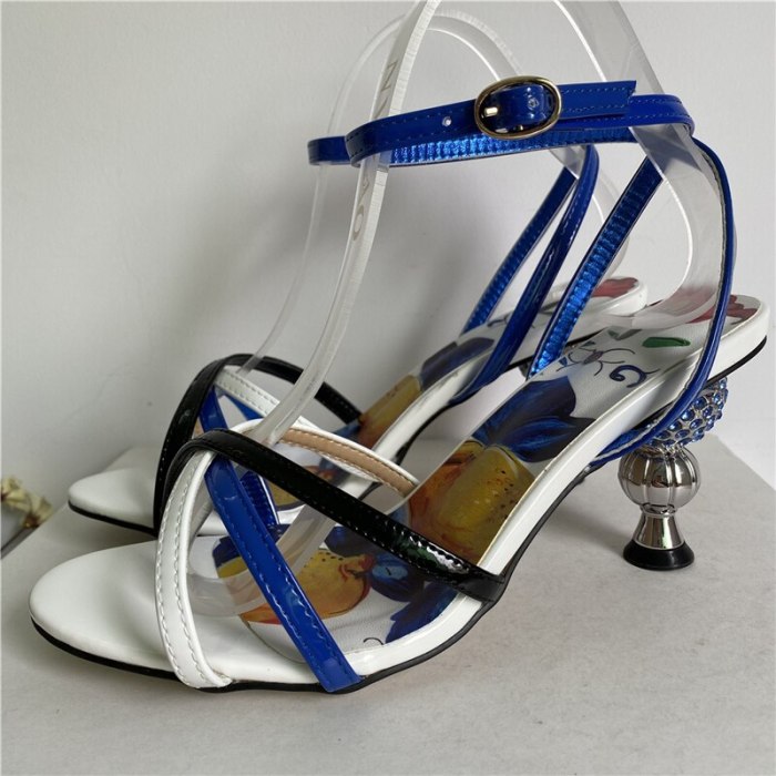 A Strange Scene Pump Sandals