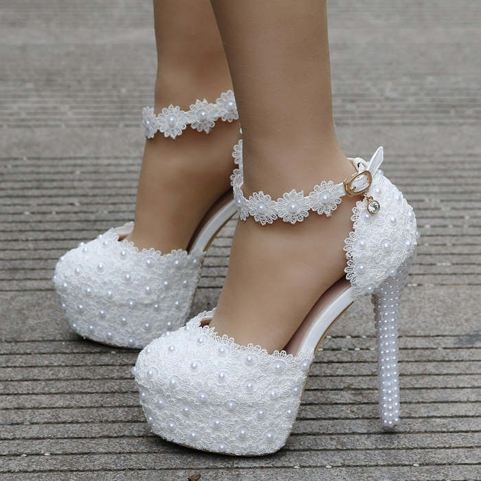 A Sweet Royal Pump Shoes