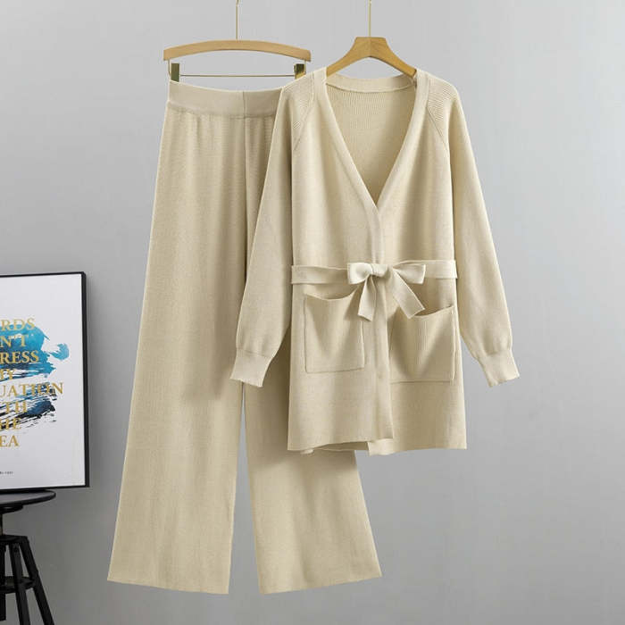 A Little Step Forward Pant Set