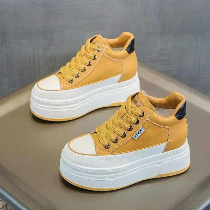 An Insanity Lover Sneakers