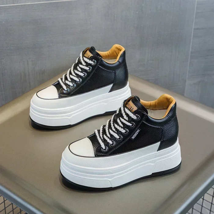 An Insanity Lover Sneakers