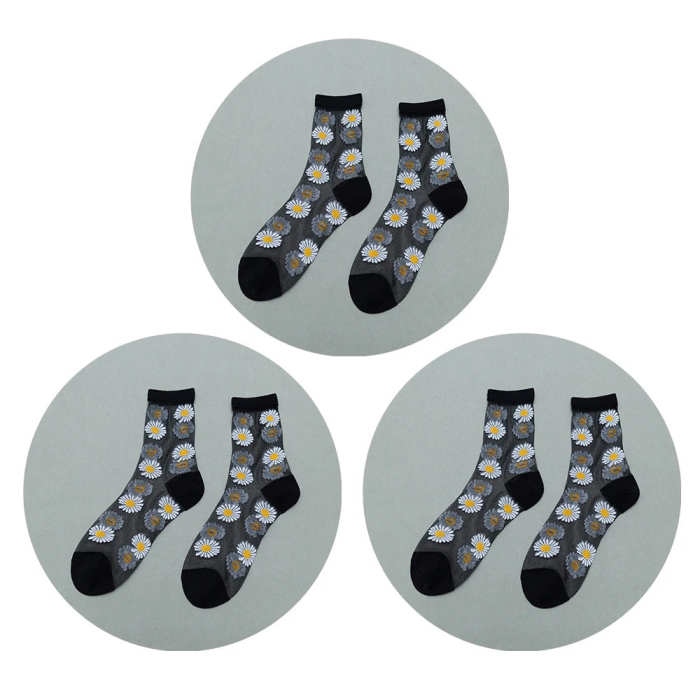 A Bloomy Summer Socks