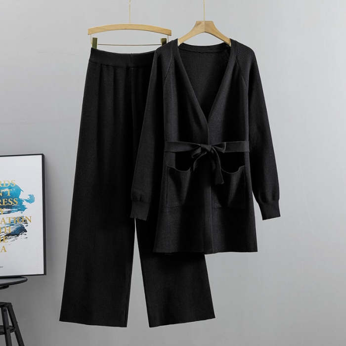 A Little Step Forward Pant Set