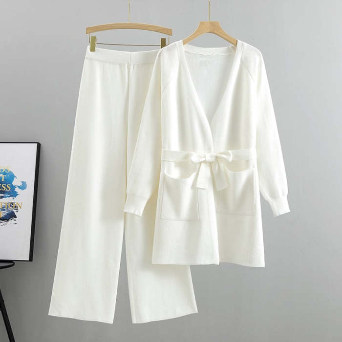 A Little Step Forward Pant Set