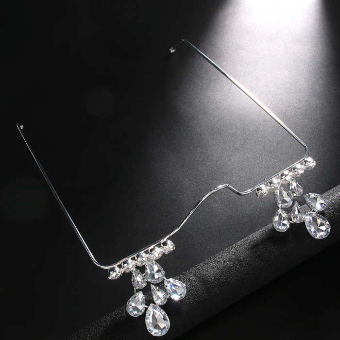 A Centerfold Miracle Head Accessories
