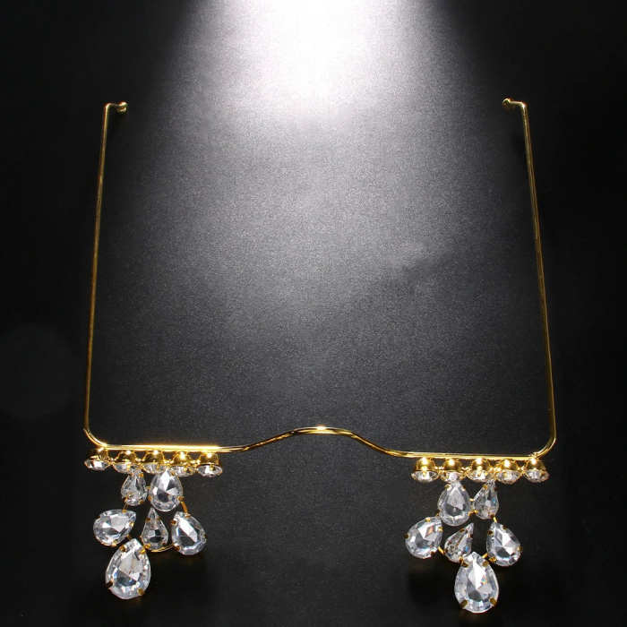 A Centerfold Miracle Head Accessories