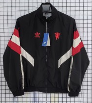 24-25 Man Utd Retro Windbreaker