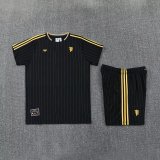25-26 Man Utd High Quality Training Short Suit