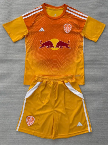 25-26 Leeds United Orange GoalKeeper Adult Suit