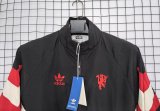 24-25 Man Utd Retro Windbreaker