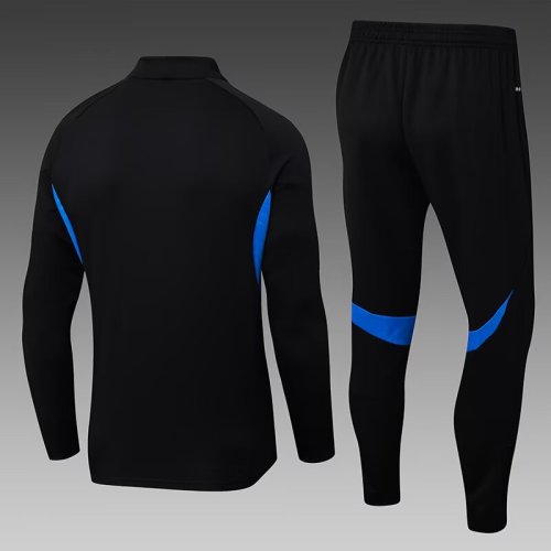 25-26 Man Utd High Quality Half Pull Tracksuit
