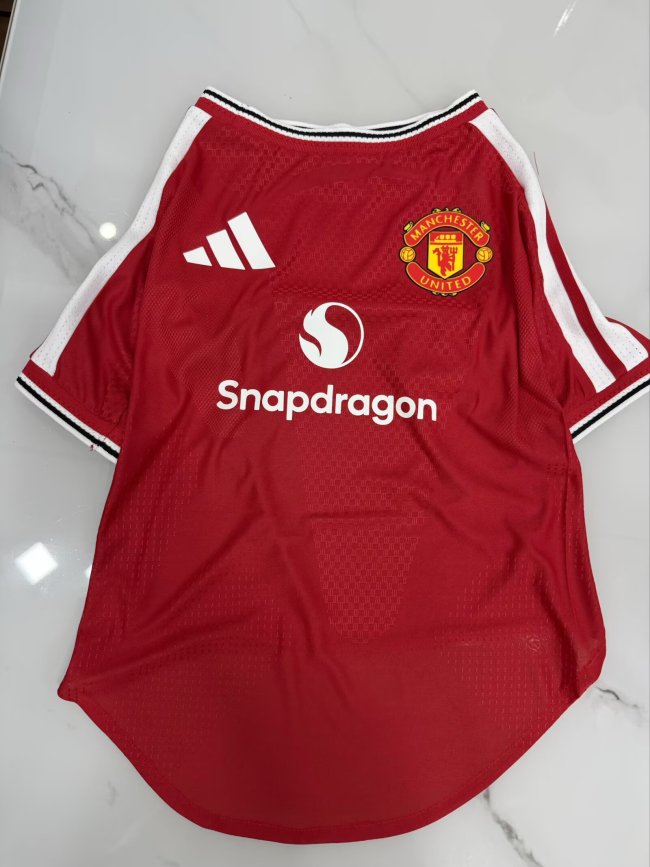 26-27 Man Utd Home Pet Player Version Jersey