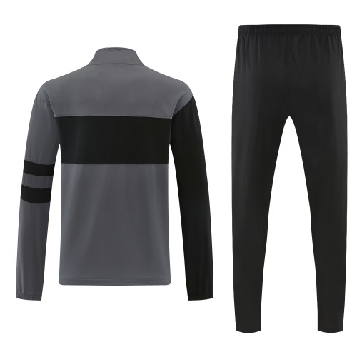26-27   INT High Quality Windbreaker Suit