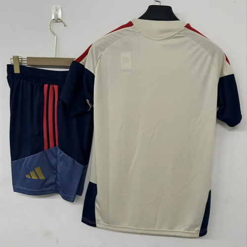 26-27 Bayern High Quality Training Short Suit