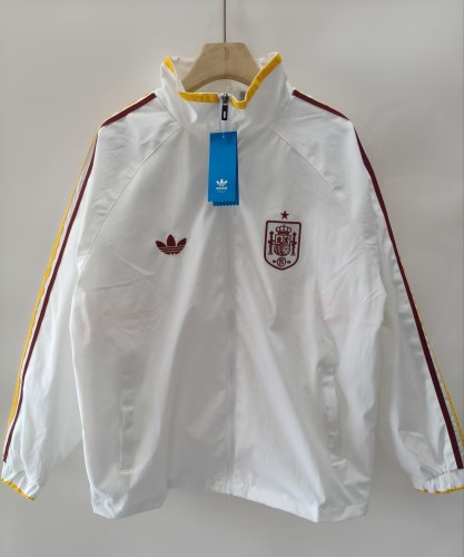 26-27 Spain White Embroidered Windbreaker Set（套装）