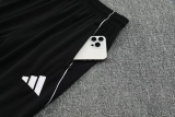 25-26 Man Utd High Quality Half Pull Tracksuit