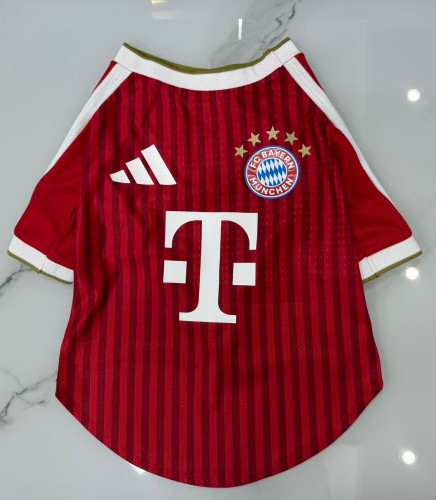 26-27 Bayern Home Pet Player Version Jersey