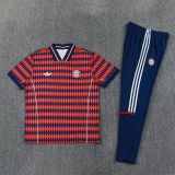 26-27  Bayern Short shirts and Long trousers Suit (圆领)