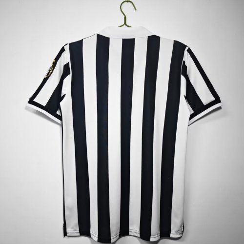 1998-1999 JUV Home Retro Soccer Jersey
