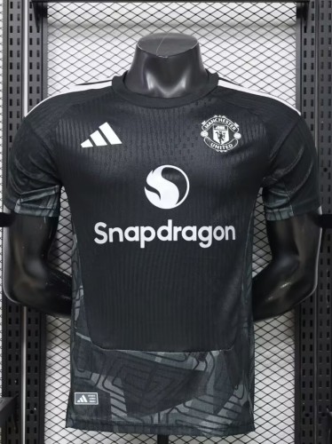 26-27 Man Utd Black Goalkeeper Player Version Soccer Jersey
