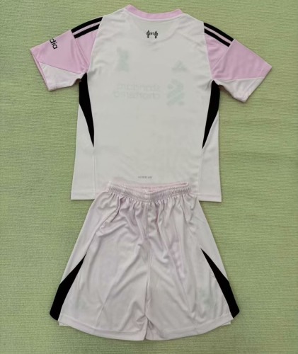 25-26 LIV GoalKeeper  Adult Suit