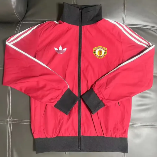 25-26 Man Utd Red Windbreaker