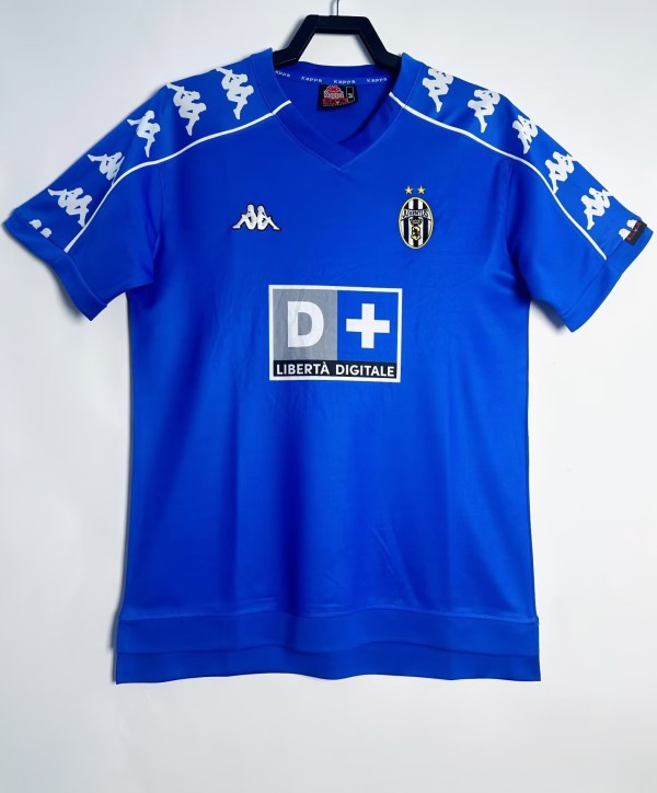 1999-2000 JUV Away Retro Soccer Jersey