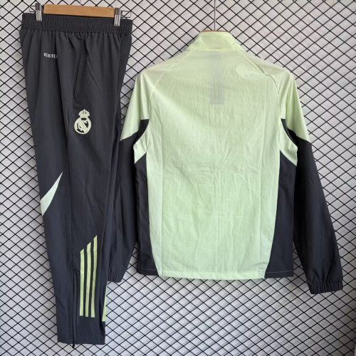 26-27 RMA High Quality Windbreaker Suit