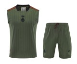 26-27  Bayern High quality Tank Top And Shorts Suit